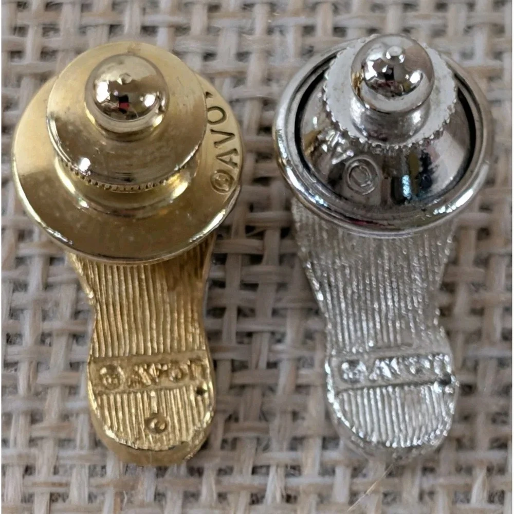 Vintage Signed Avon Shoe‎ Clips – Gold & Silver Tone Pair